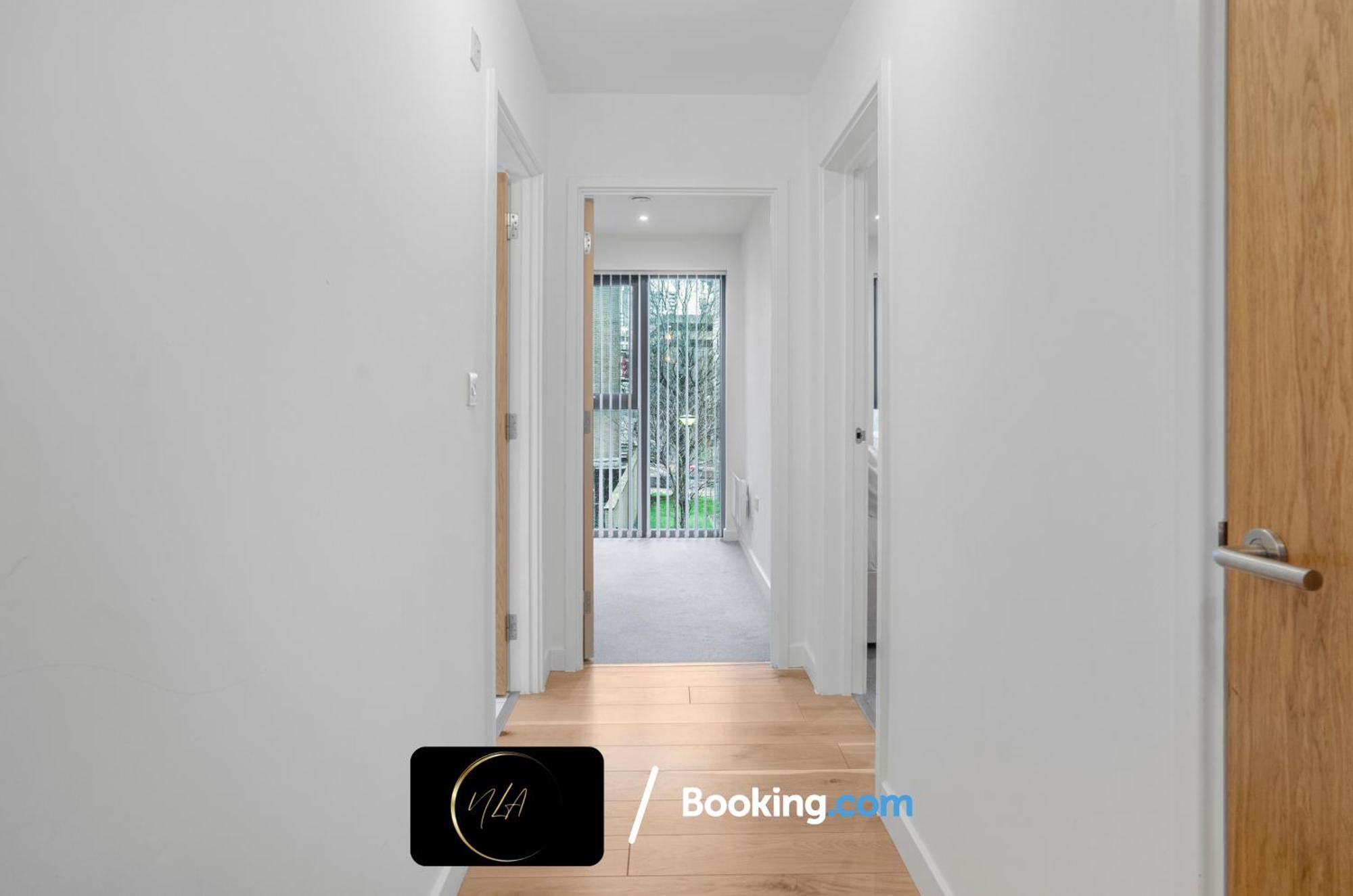 City Centre Apartment With Free Parking, 2 Bathrooms, Netflix And Wifi - Suitable For Contractors And Families - By Noor Luxury Accommodations 伯明翰 外观 照片